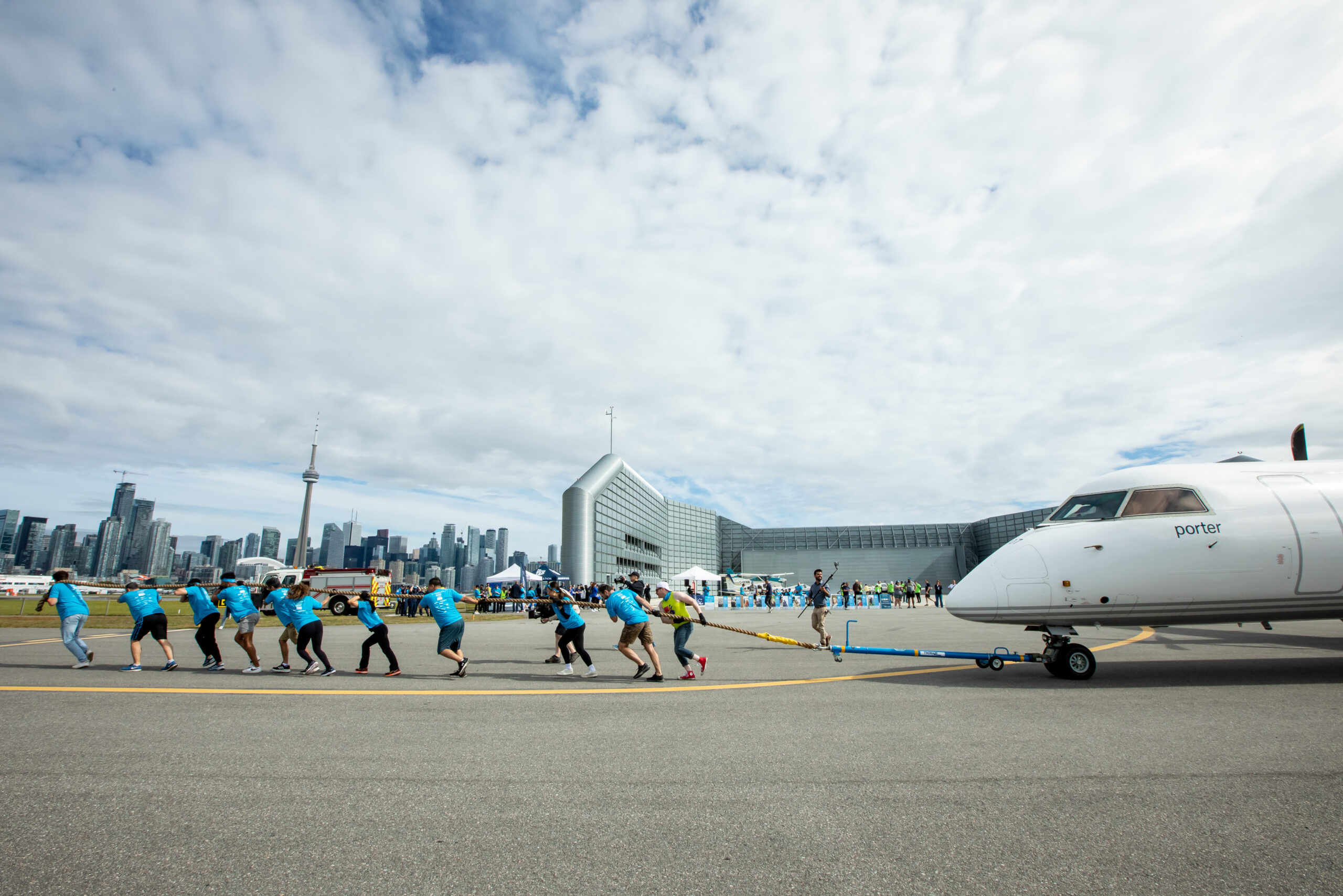 Hope Air Announces 3rd Annual Haul for Hope Toronto Event at Billy Bishop Toronto City Airport (YTZ)